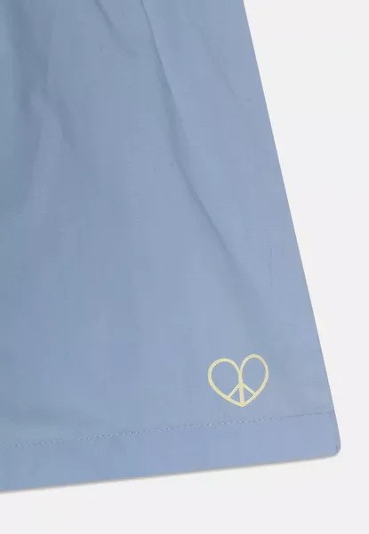 Molo, Air windy shorts